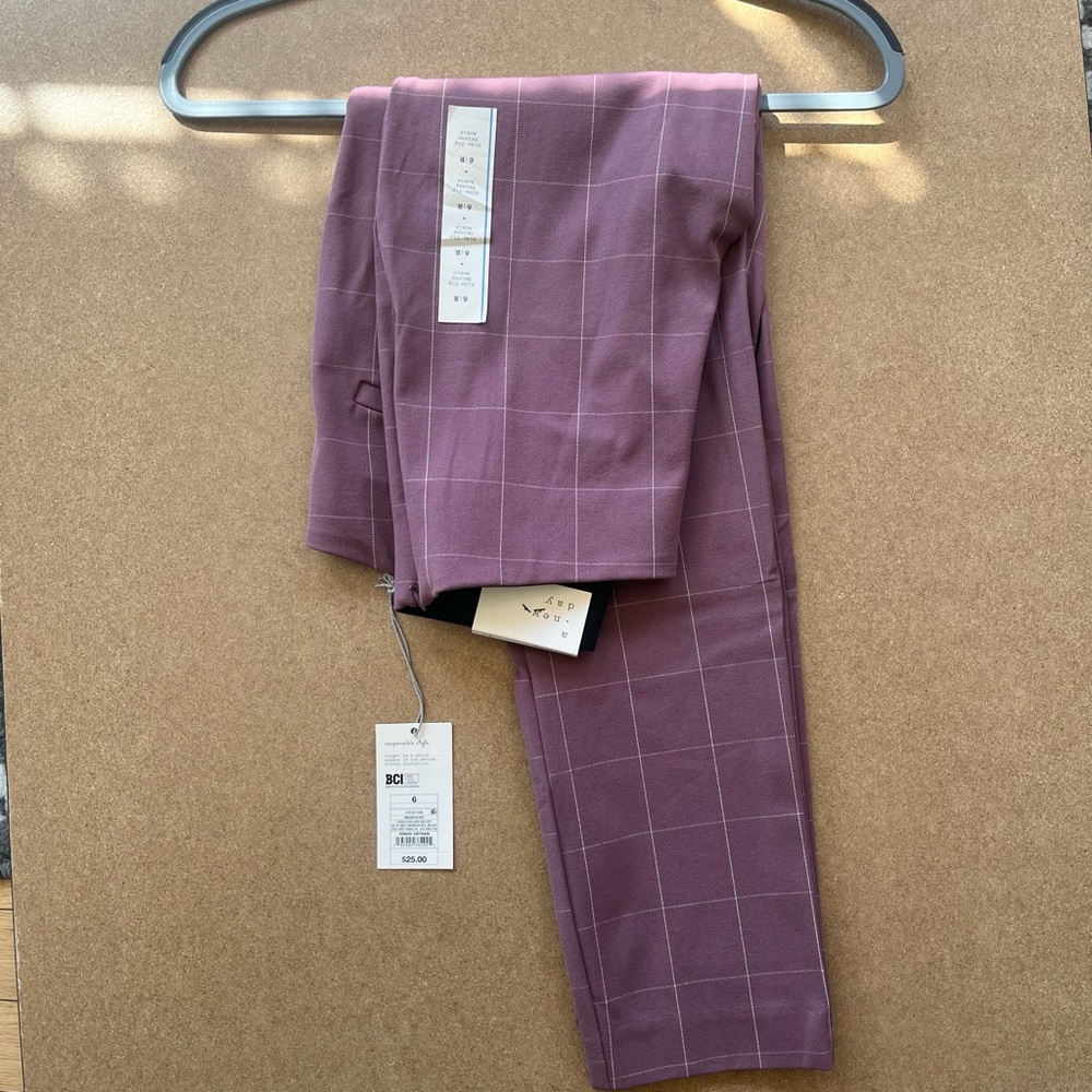 a new day Mauve plaid slacks